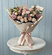 Букет цветов из:  Розы и Лизиантусы в Базарный Сызган