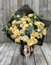 Букет цветов из:  Розы и Лизиантусы #REPLACE_PRED# Базарный Сызган