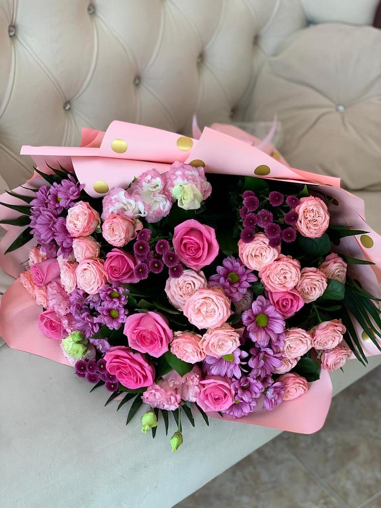 Букет цветов из: Хризантемы, Розы и Лизиантусы в Базарный Сызган