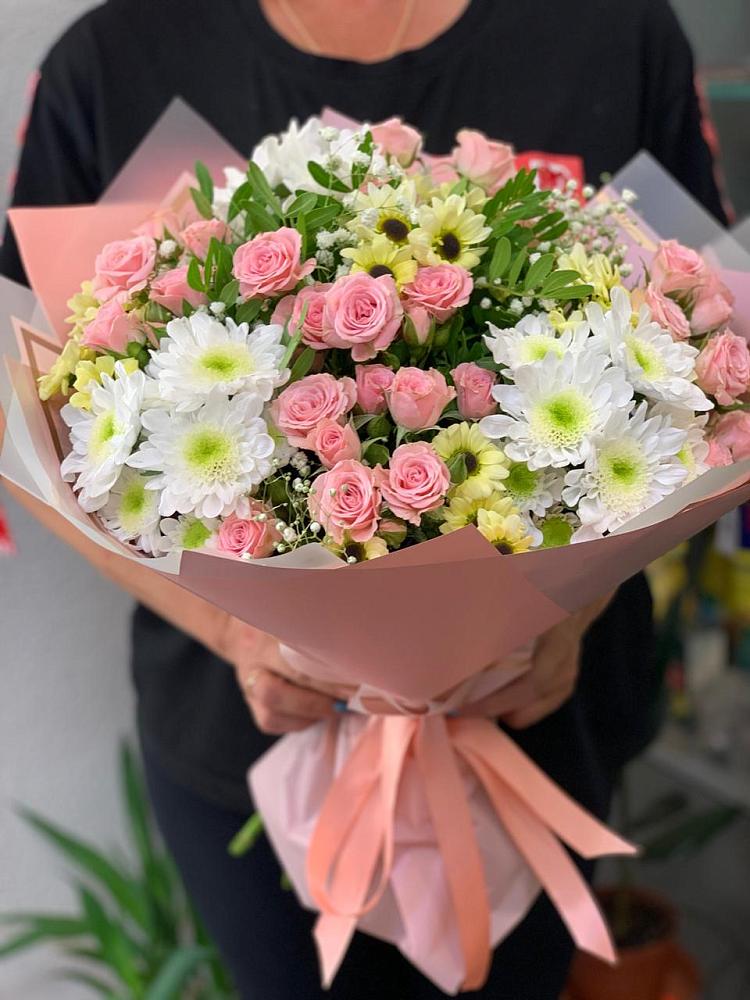 Букет цветов из: Розы и Хризантемы в Базарный Сызган