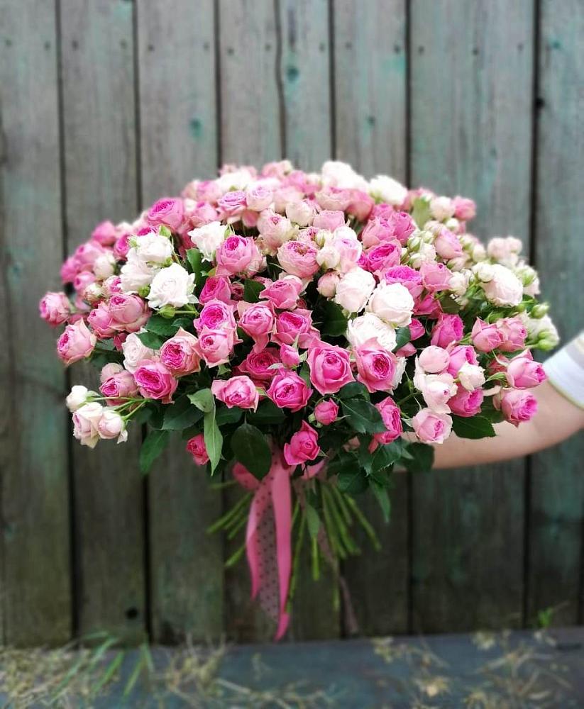 Букет Розовые кустовые розы Натали и Лав Лидия в Базарный Сызган