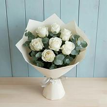 Букет Белые розы в Эвкалипте в Базарный Сызган