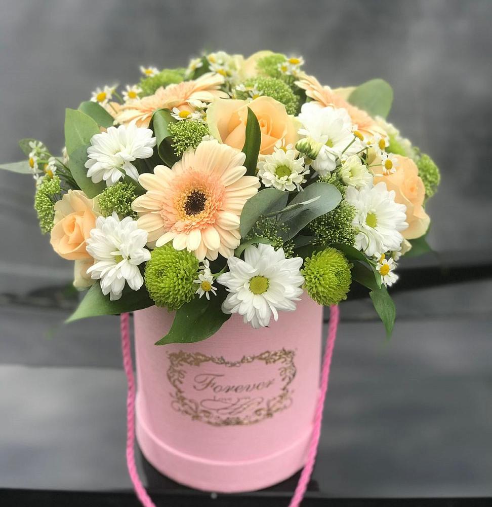 Цветочная композиция из Розы, Герберы и Хризантемы в шляпной коробке в Базарный Сызган