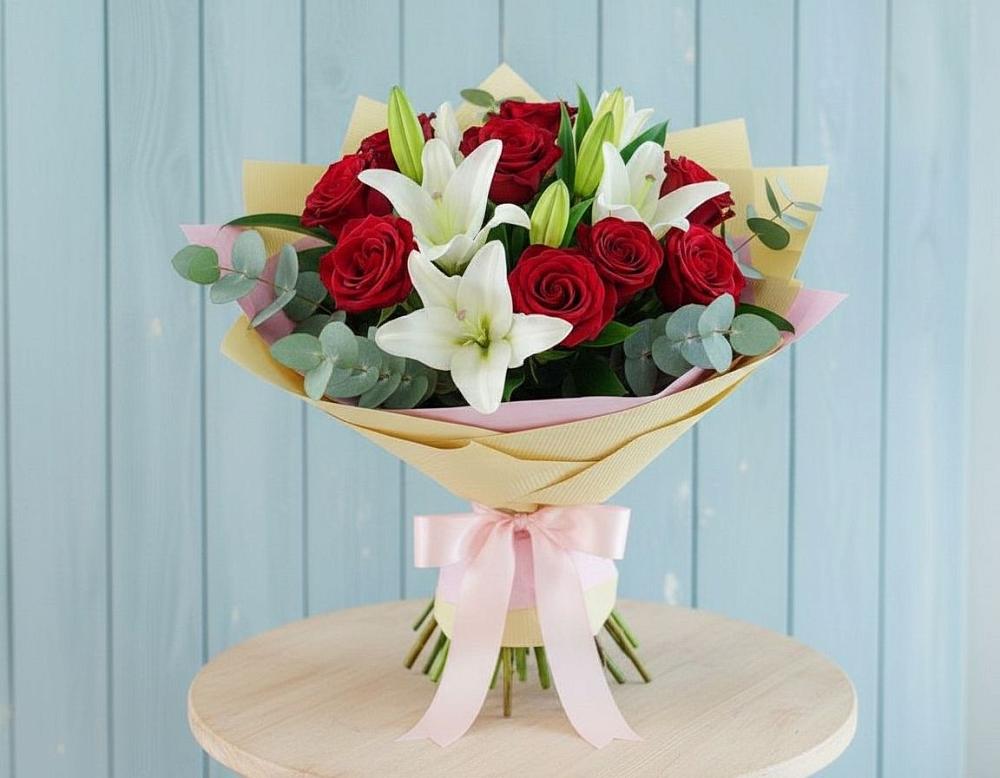 Букет цветов из: Лилии и Розы в Базарный Сызган
